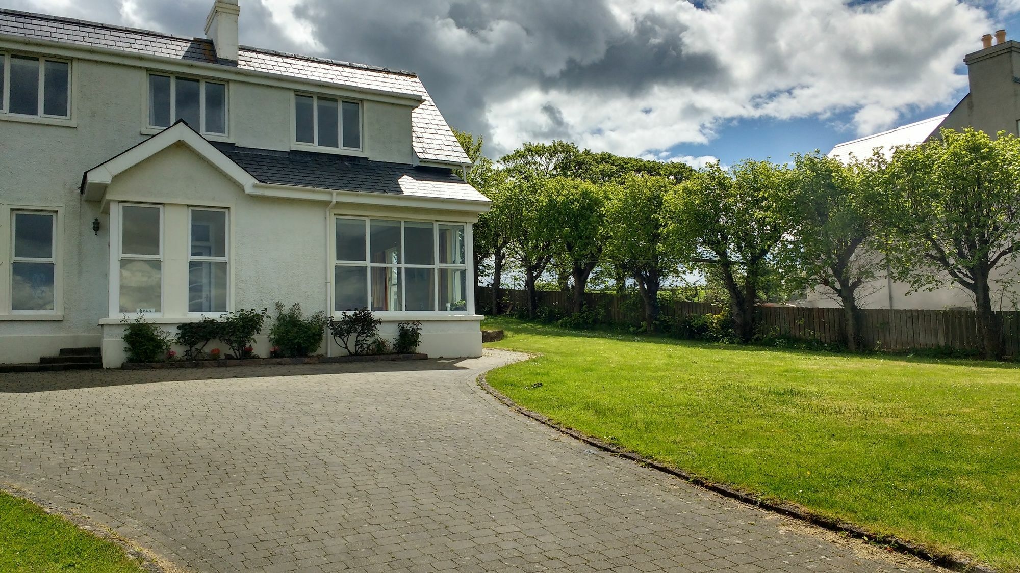 Rush View Bed & Breakfast Portrush Bagian luar foto