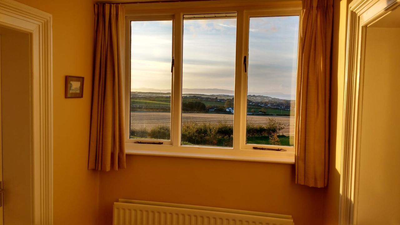 Rush View Bed & Breakfast Portrush Bagian luar foto