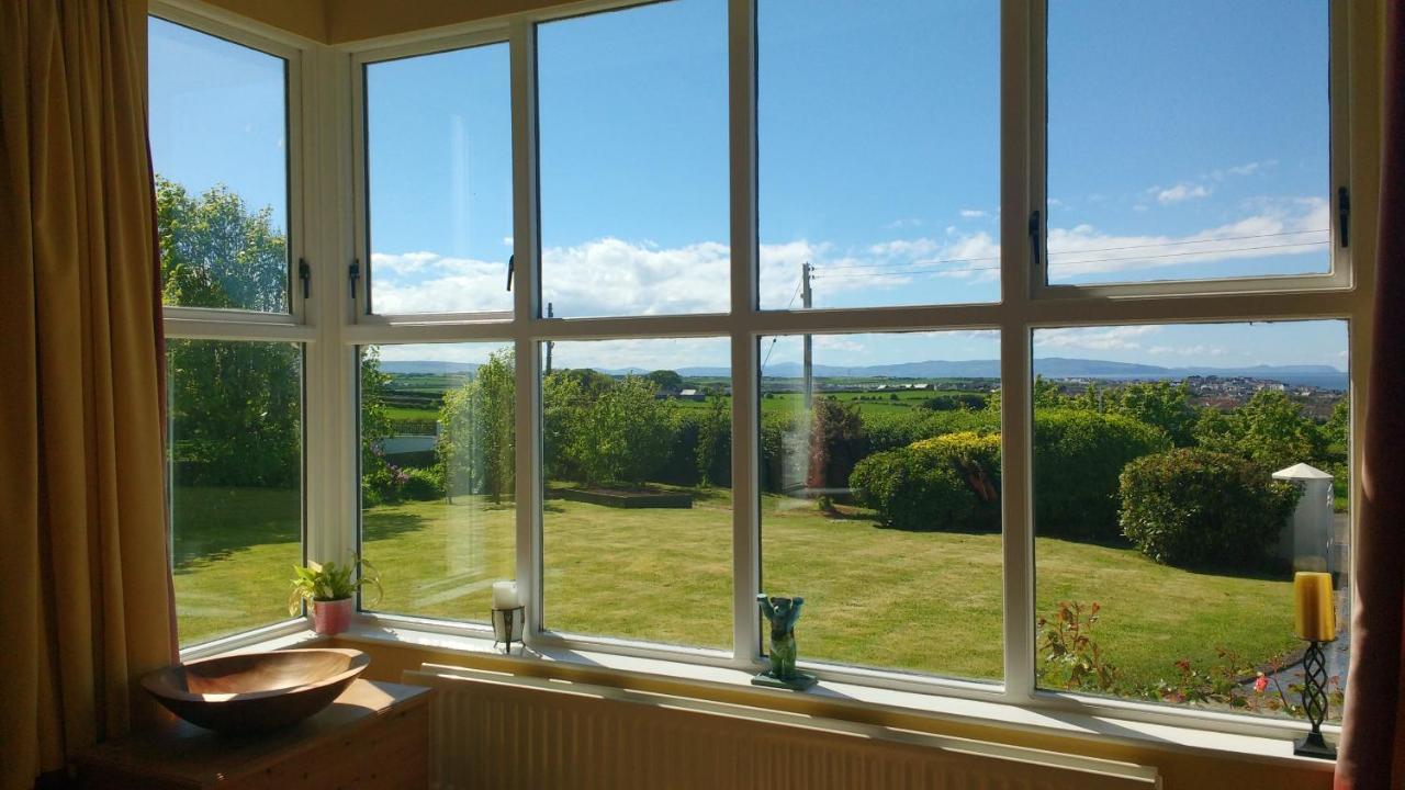 Rush View Bed & Breakfast Portrush Bagian luar foto